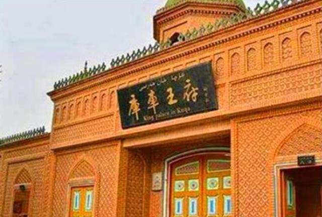 中國最後一位王爺，2014年去世，臨終前要求：把國旗挂在病床邊