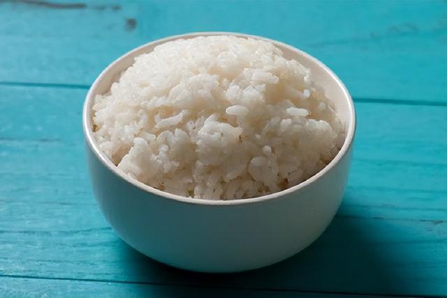 吃白米饭容易得糖尿病，是真的吗？怎样吃米饭更健康？