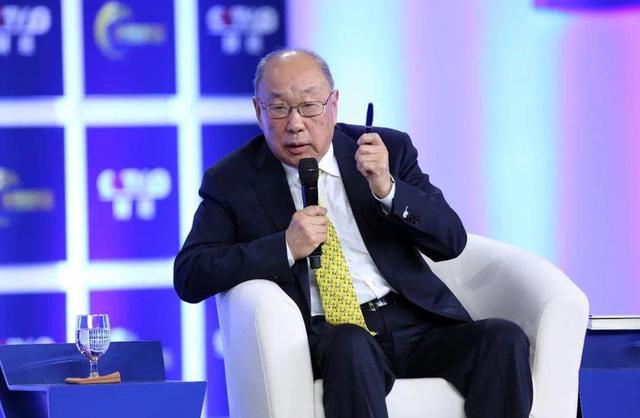 河南制造业“一哥”：“80后”掌门人2岁丧父，一手创办世界500强