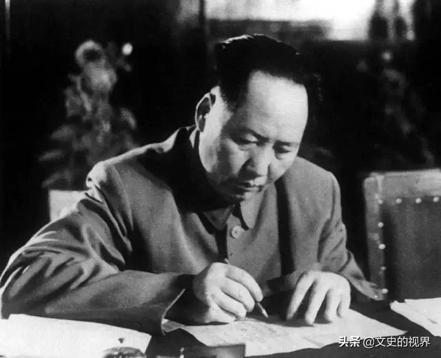 2007年毛岸青在北京逝世，病逝前嘱咐毛新宇：我要和妈妈葬在一起