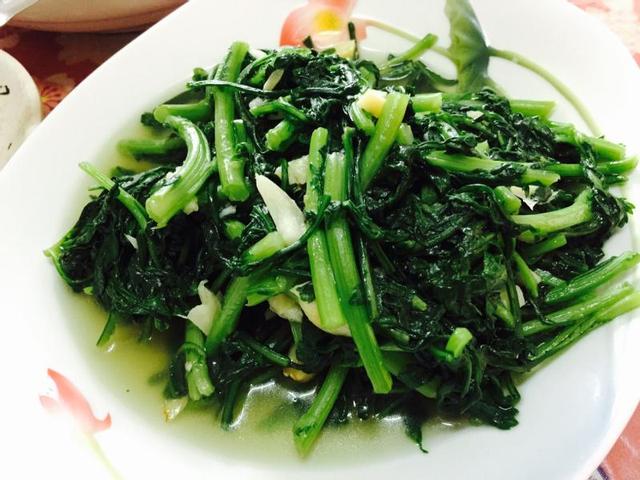 肺纤维化患者可以常吃哪些蔬菜和肉？有哪些禁忌？