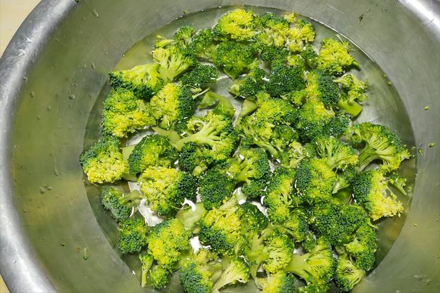 阳春三月，养肝“黄金期”，10食物要多吃，滋阴养肝，越吃越年轻