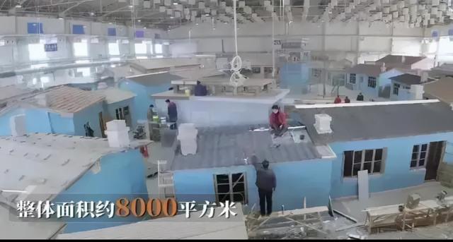 这部电视剧太有年代感了，摄影人不愿放过每一帧