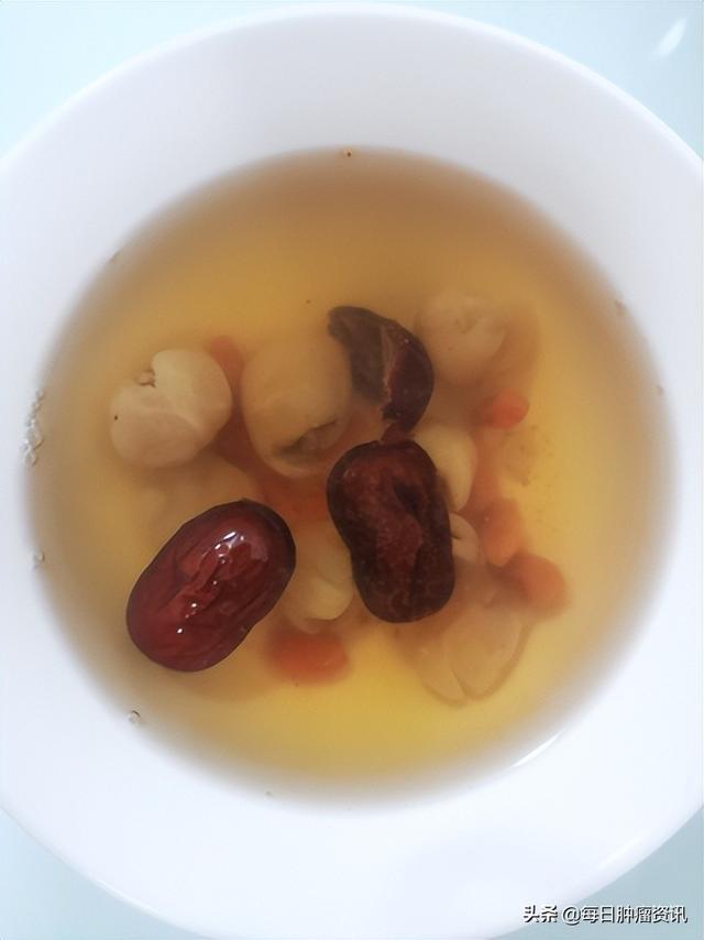 龙眼肉的正宗做法 推荐一个简单快捷的温阳补气的药膳方