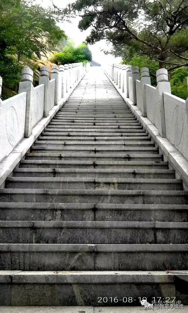 蓮花山：小泰山確非浪得虛名