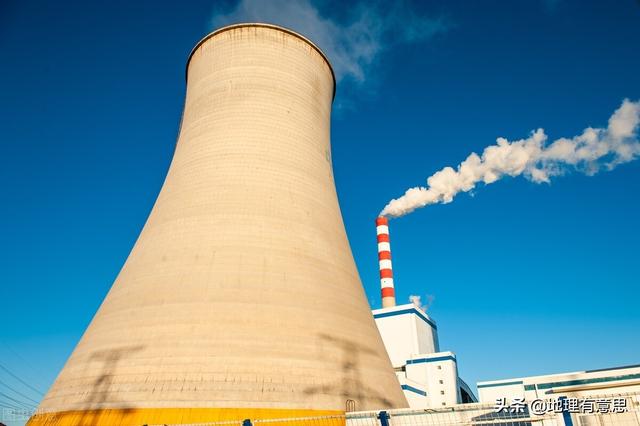 南极异常升温近40℃，1200平方公里冰架崩塌，释放何种启示？