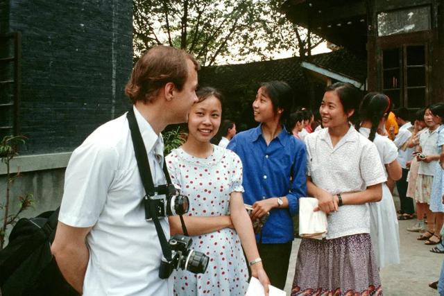 80年代中国人的穿搭罕见绝版彩色老照片