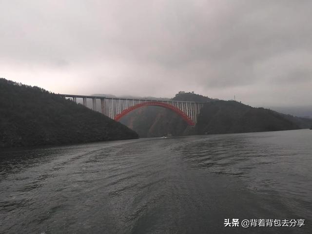 重庆旅游必去景点