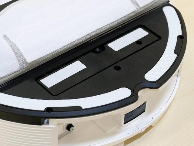 自清洁扫拖机器人横评：美的W11与石头G10清洁大作战