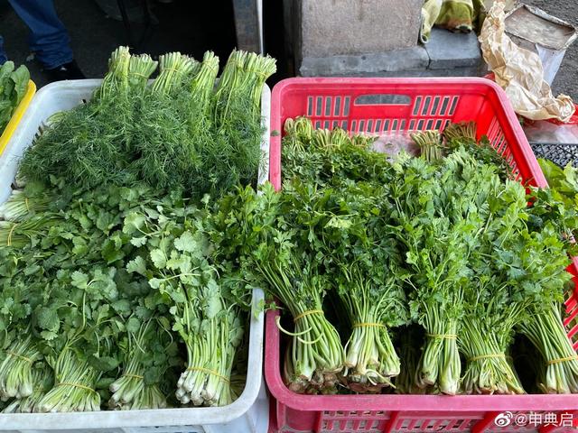 亞美尼亞埃裏溫傳統市場，飲食文化豐富且物價便宜，物産令人震撼