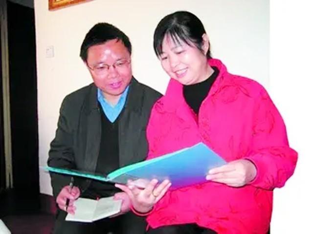 毛家人谁长得最像毛主席？侄女毛小青回复：李讷