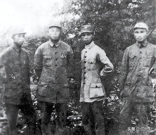 军人走上没有硝烟的战场——新中国第一批外交官纪实（一）