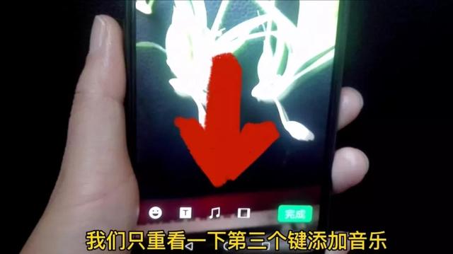 [苹果小薇怎么用]，微信拍摄视频尺寸怎么变小了