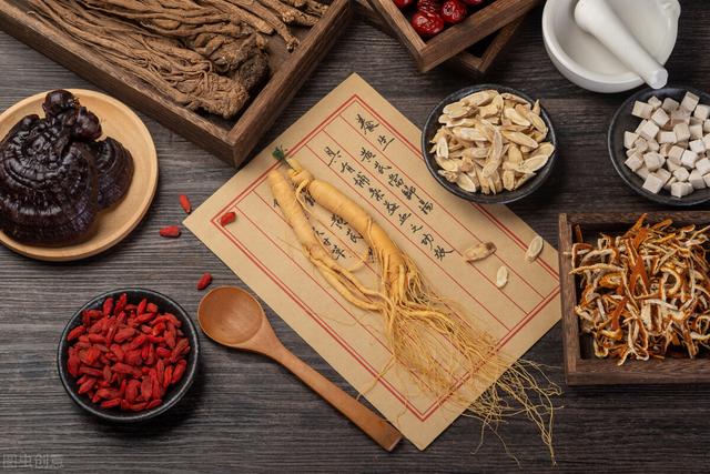 后背疼，肩膀疼，脖子僵硬，中医活血祛风湿有妙招