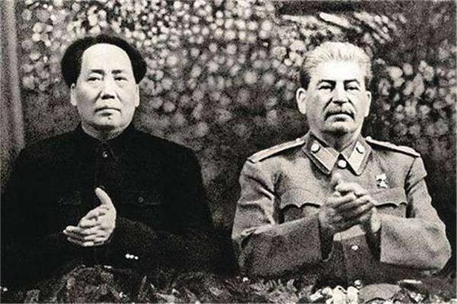 当斯大林和尼克松落难时，毛主席的做法，得到了全世界人民的敬佩