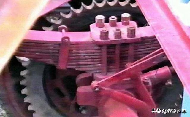 英国蒸汽动力的最后倔强 驾驶室里带个大锅炉的哨兵卡车