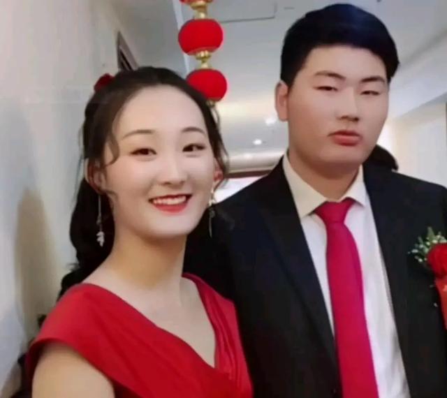 朱单伟订婚，陈亚男一家疑似在杭州买了别墅，到底谁是人生赢家？