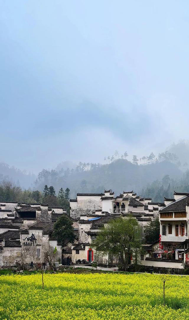 愿你心中山河壮阔，始终相信人间值得