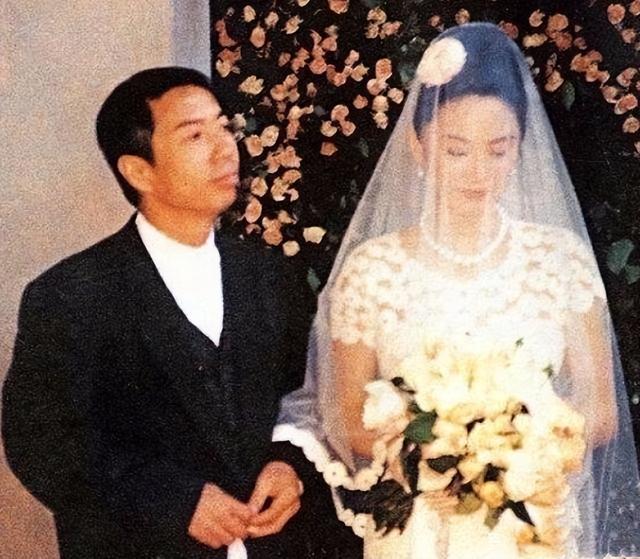 28年后，看着林青霞的婚姻，我明白了为什么我离开秦汉，嫁给了邢李原。

