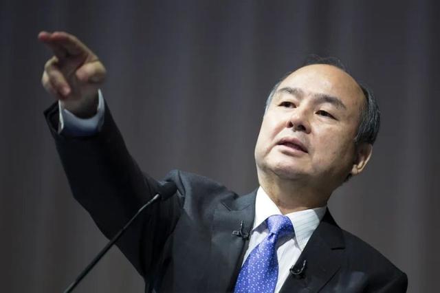 把烂摊子留给孙正义，自己套现25亿美元后，Uber创始人去哪潇洒了