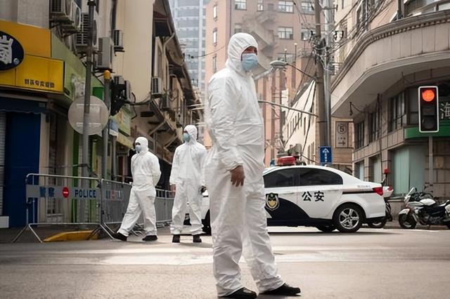 徐吉军：面对全球618万人死亡，“动态清零”是最大的担当