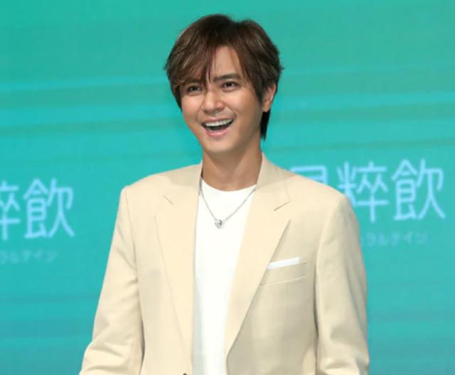鹿晗浮肿到快睁不开眼，罗志祥苹果肌飞起，男明星状态太糟糕