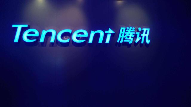 卢伟冰：为什么这两年大家感觉手机价格越来越高？