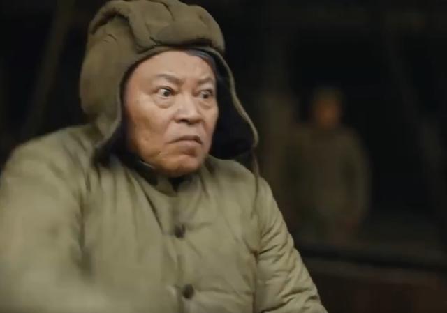 《人世间》周秉义历险军工厂，杜德海爆破后自杀，常宇怀英勇牺牲