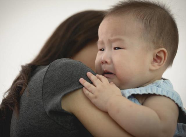 女性生男娃更“伤身”？宝妈生儿子后憔悴了，婆婆感叹：我也是