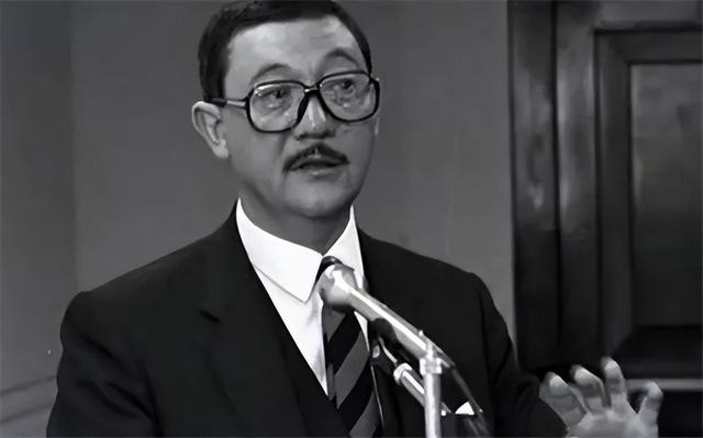 蒋孝严认亲路：奔波半生成蒋氏最大辈分，花了65年才认祖归宗