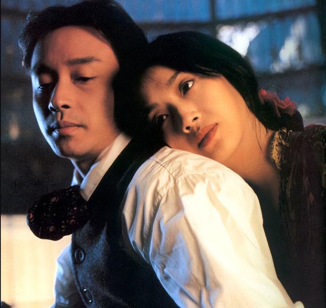 《半生缘》,与周润发搭档《和平饭店》……年仅22岁的吴倩莲,却做出一