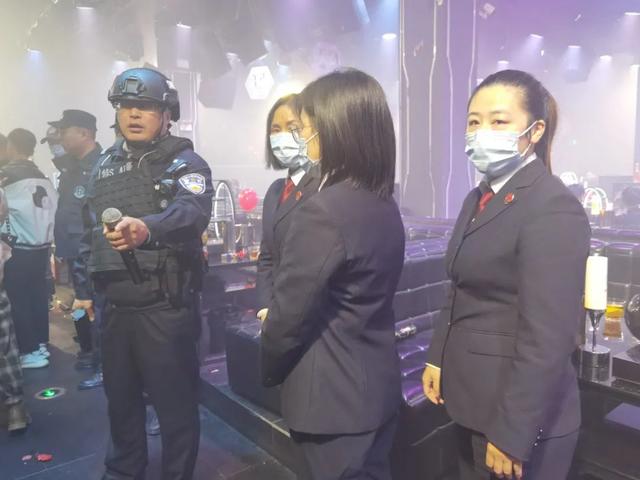 十大孩子抽烟喝酒泡吧行为改造学校(小学生吸烟喝酒违法了吗)(图2)