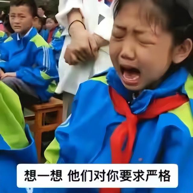 为了感恩防疫人员，女孩献舞被全网咒骂？变了味的感恩实在不可取