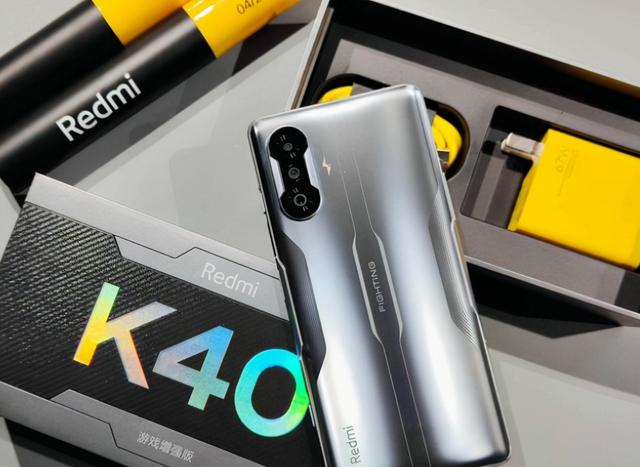 RedmiK50预约人数超50万？旧款旗舰跌至新低加速让路