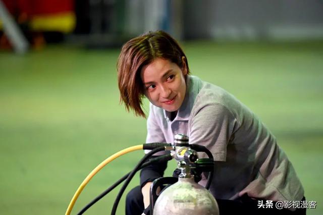 史上首次與好萊塢合作劇 水下罪案搜查班 寬叔演技炸裂 全網搜