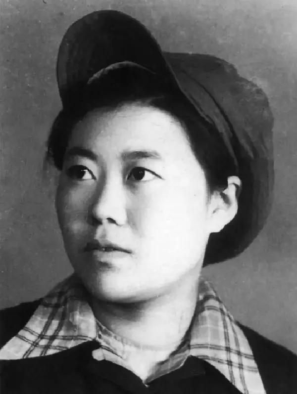 她因太优秀被印在一元人民币上，11岁嫁表哥，高寿90，您认识吗？