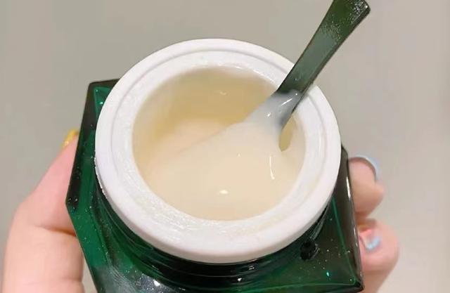 眼霜可以当做身体乳用吗
