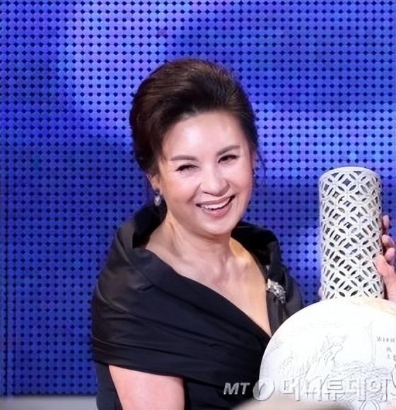 1971���Ů����(6��켫һʱ�ĺ�������Ů�ǣ������ô���ˣ�)