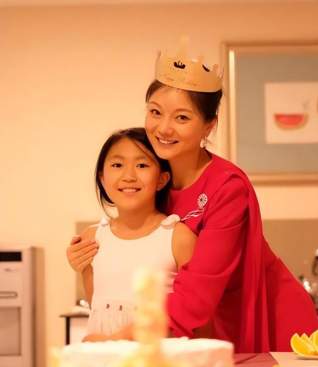 有种“整容”叫陈婷结婚，婚前为爱生子无人知，婚后终被人认可