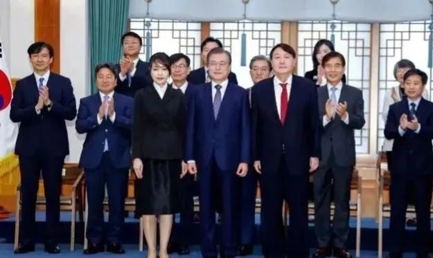 韩国新晋第一夫人终于“藏”不住了，她的故事远比你想象的要精彩