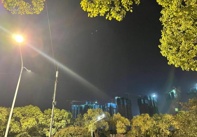 优点是小缺点iPhone12mini体验