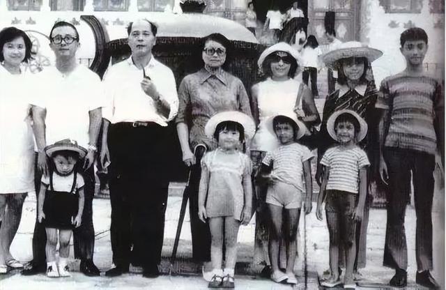 19年后才懂张国荣：他悲剧人生的关键，不是挚爱唐鹤德也非张柏芝
