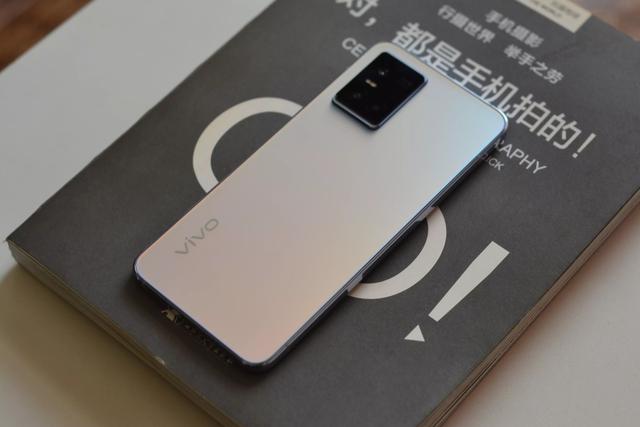 用了这么多年手机，直到2022年，我才知道飞行模式还有这么多用处