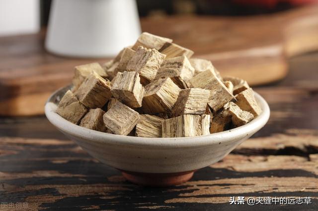 肝开窍于目，在体合筋，其华在爪，讲几个小方子，养肝血，调肝气