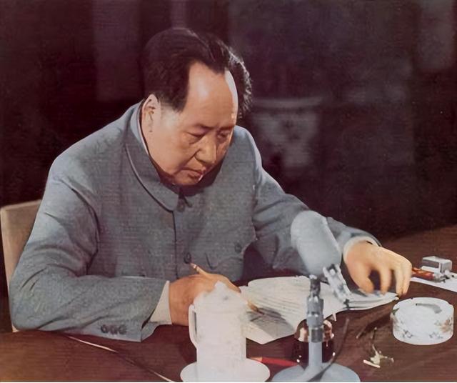1950年毛岸英牺牲，2020年彭德怀绝密电报首次公开，读完潸然泪下