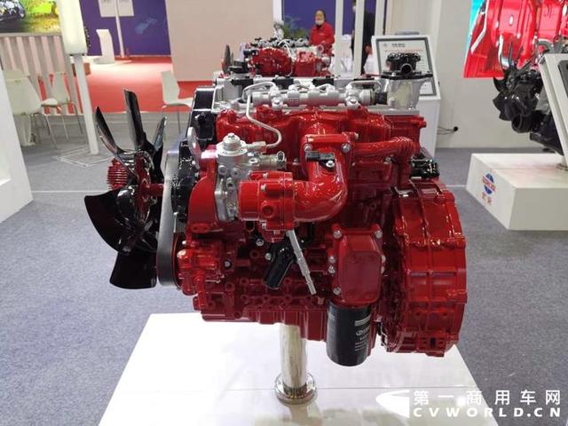 先睹为快！潍柴玉柴/解放/云内等争霸 第20届内燃机展蓝牌动力比拼