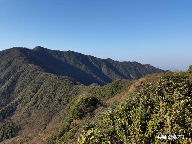 南嶺山脈，一次出行登頂廣東最高前六峰讓驢友自豪一生