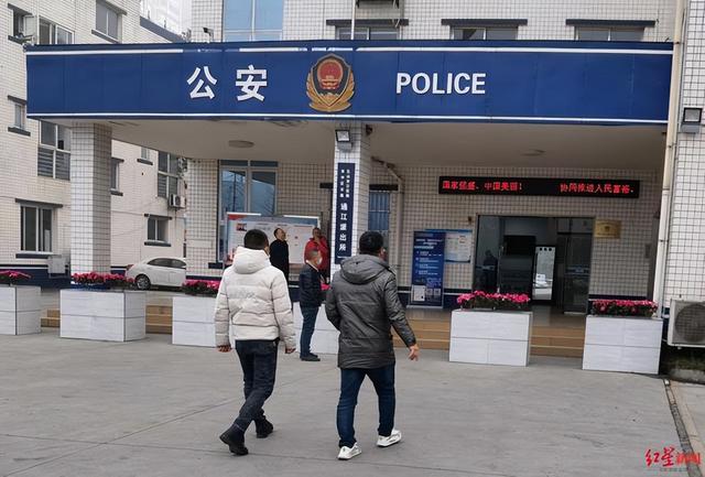成都一火锅店用＂地沟油＂被判赔1376万 涉事店已注销