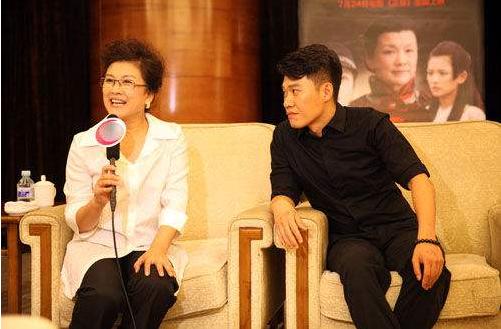 《人世间》中隐藏着一对亲戚，姑姑是一级演员，侄儿是六君子之一