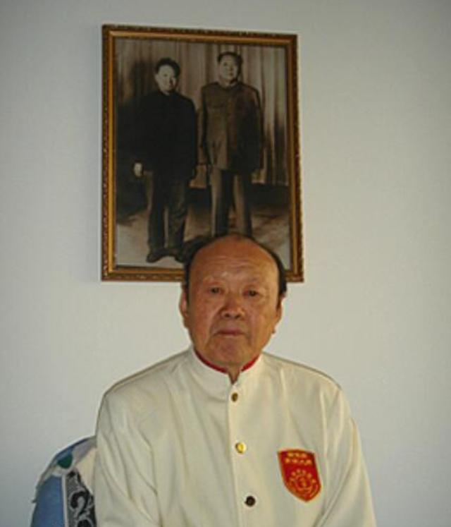他为毛主席做饭22年，从未放过一滴酱油，饭后亲自把菜单销毁